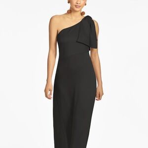 NWT SACHIN + BABI CHELSEA GOWN IN BLACK